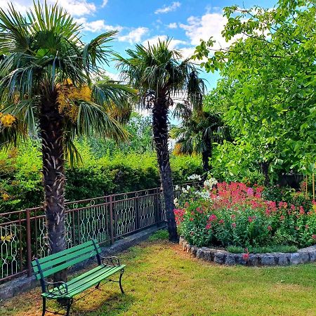 Ferienwohnung Apartamani Katarina Vl.Ilija Jusup Starigrad Paklenica Exterior foto